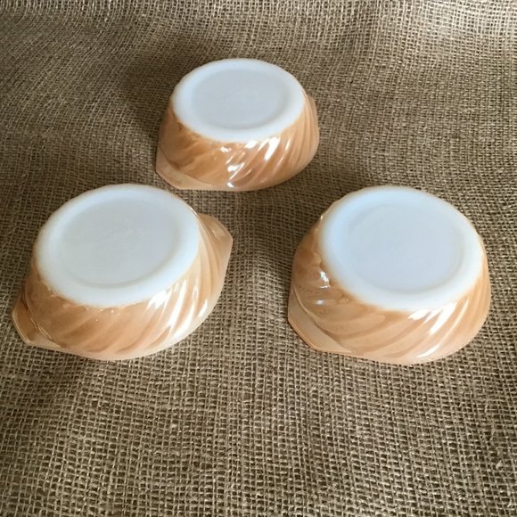 3 Fire King Peach Lusterware  Bowls,  , Small Casserole - Picture 5 of 6
